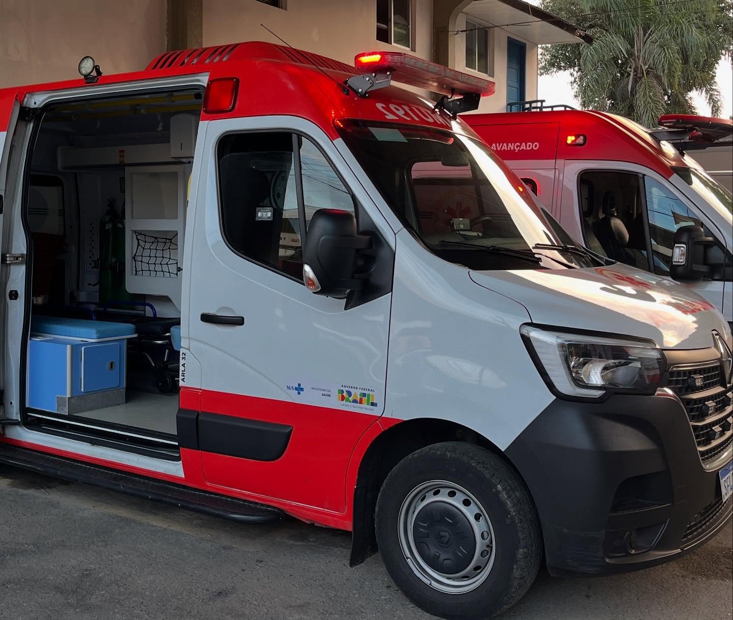 Guaratuba recebe primeira UTI Móvel e reforça frota de ambulâncias no município 1 Segundo a prefeitura, a conquista foi possível por meio de uma parceria com a Prefeitura de Curitiba (Foto: Prefeitura de Guaratuba)