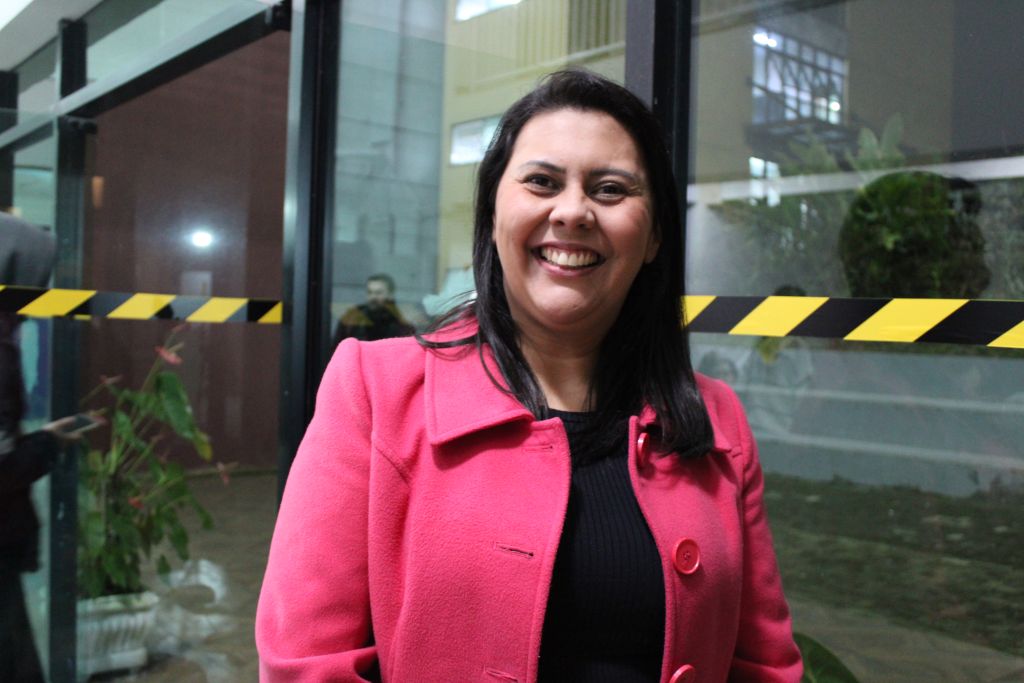 15.ª Conferência Municipal de Assistência Social promovido pela Semfac aconteceu em Paranaguá 3 Cintia Rodrigues Machado Moretti, Assistente Social da Vigilância de Paranaguá, ressaltou a importância da conferência (Foto: Folha do Litoral News)