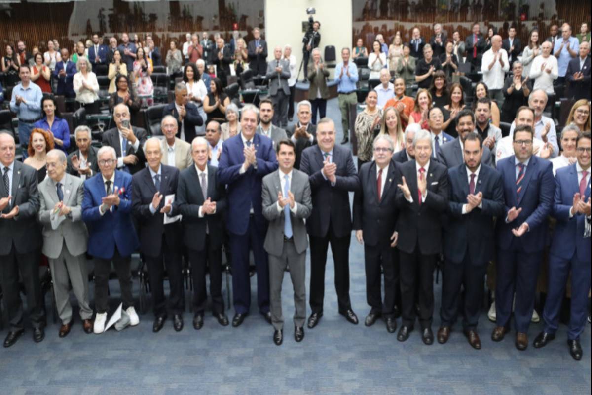 O Parlamento abriu as portas para diversos debates e homenagens (Créditos: Valdir Amaral/Alep)