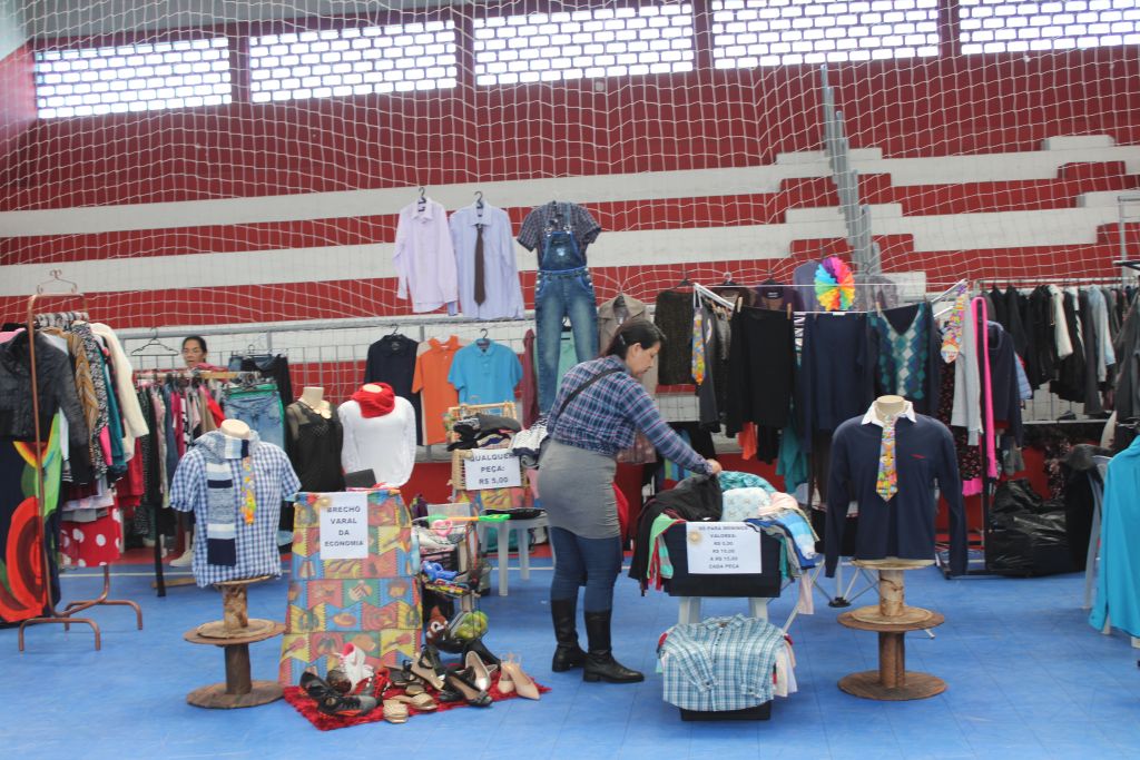 Feira Integrada de Mulheres Empreendedoras incentiva economia sustentável em Paranaguá 5 foto5 1
