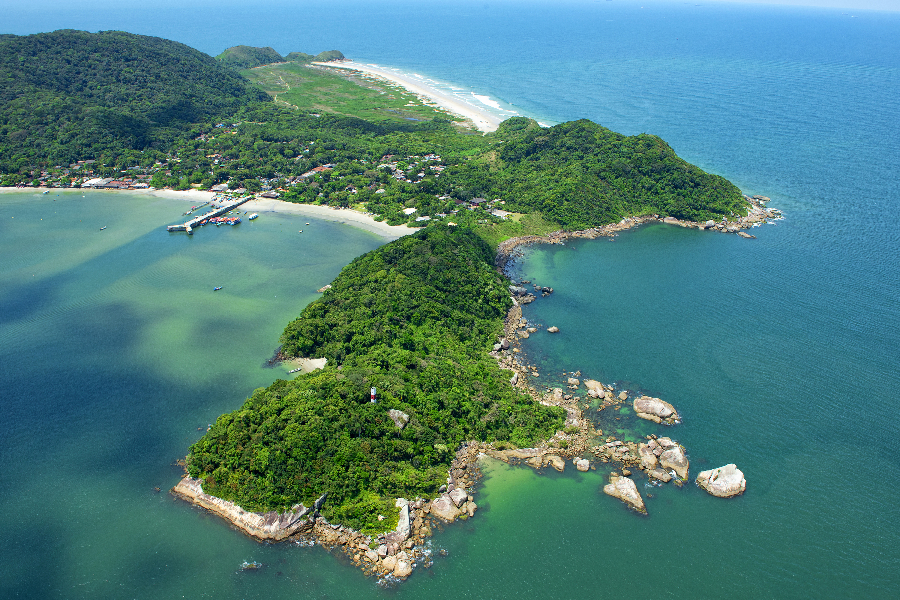 A medida é mais um passo que o Estado dá na implementação do Novo Marco Regulatório da Ilha do Mel (Foto: Denis Ferreira Netto - SEDEST-PRF)