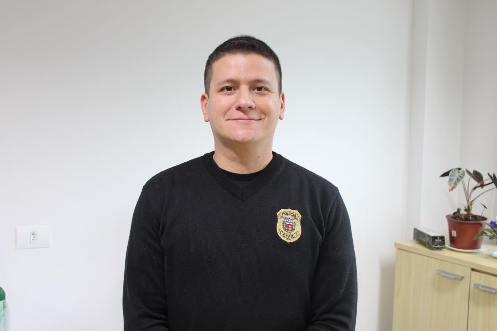 Adultização e pornografia infantil: delegado Emmanuel Brandão alerta sobre riscos e responsabilidades no litoral do Paraná 2 02 2
