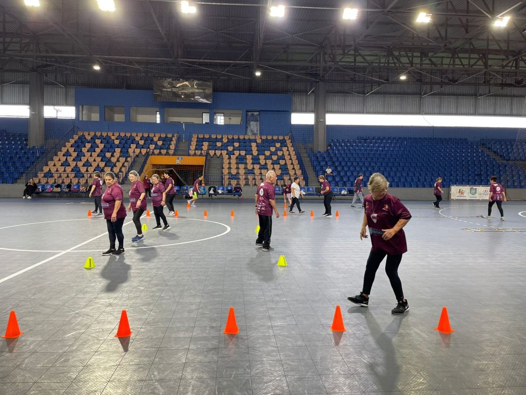 AMS+: Projeto transforma a vida de idosos em Paranaguá com saúde, movimento e inclusão 1 02