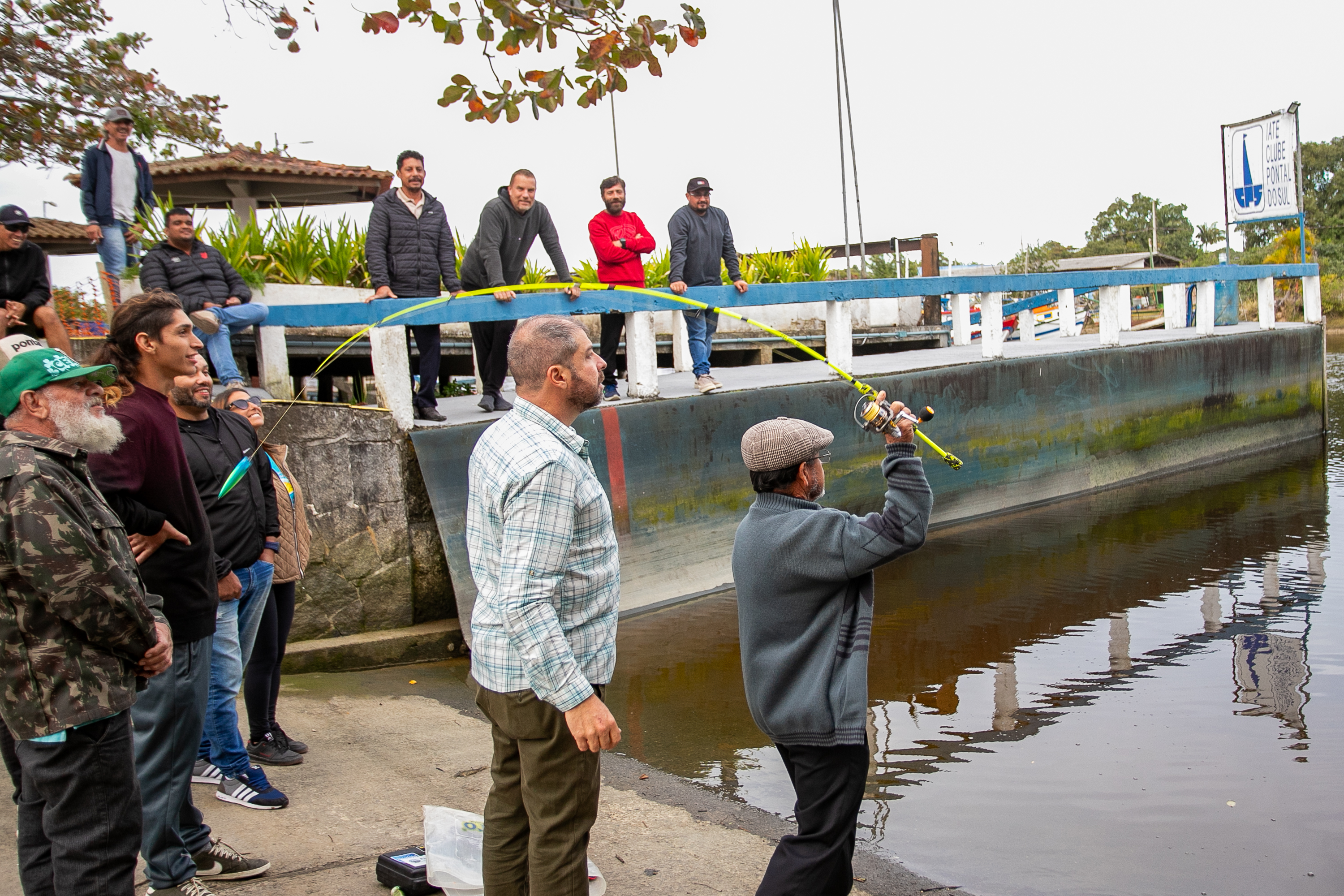 Curso de Pesca Esportiva da Portos do Paraná capacita profissionais e fortalece turismo no litoral 1 1 pescadore portos parana