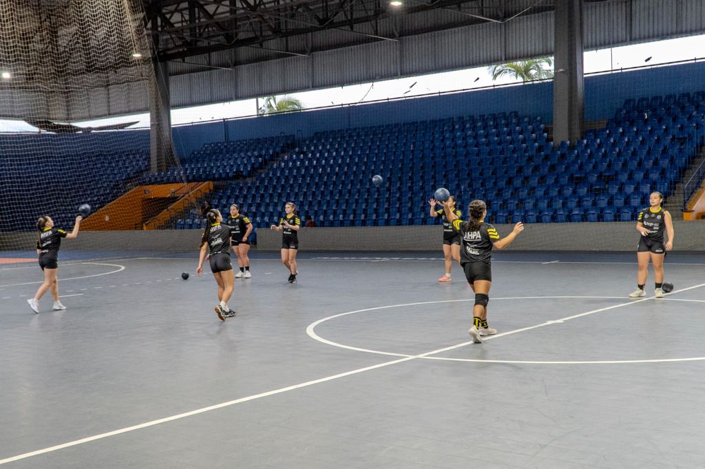 Atleta de Paranaguá, Rafaella Costa Xavier, representa o município no Campeonato Brasileiro de Seleções, em Guarapuava 2 17841 1