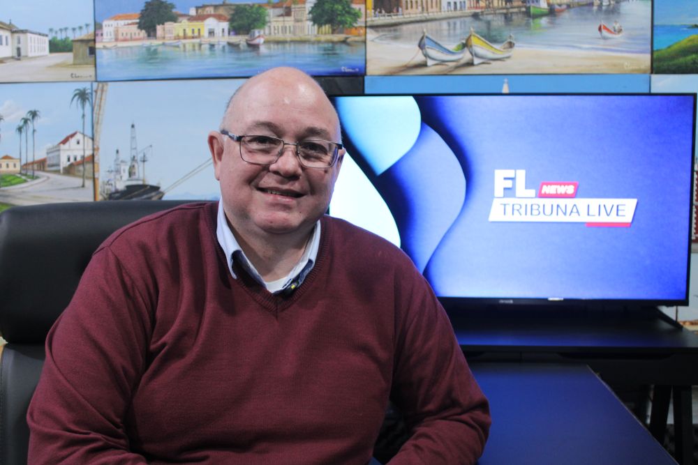 Presidente da Câmara de Paranaguá destaca avanços, desafios e transparência na gestão legislativa 1 Adalberto Araújo é vereador e presidente da Câmara Municipal de Paranaguá
