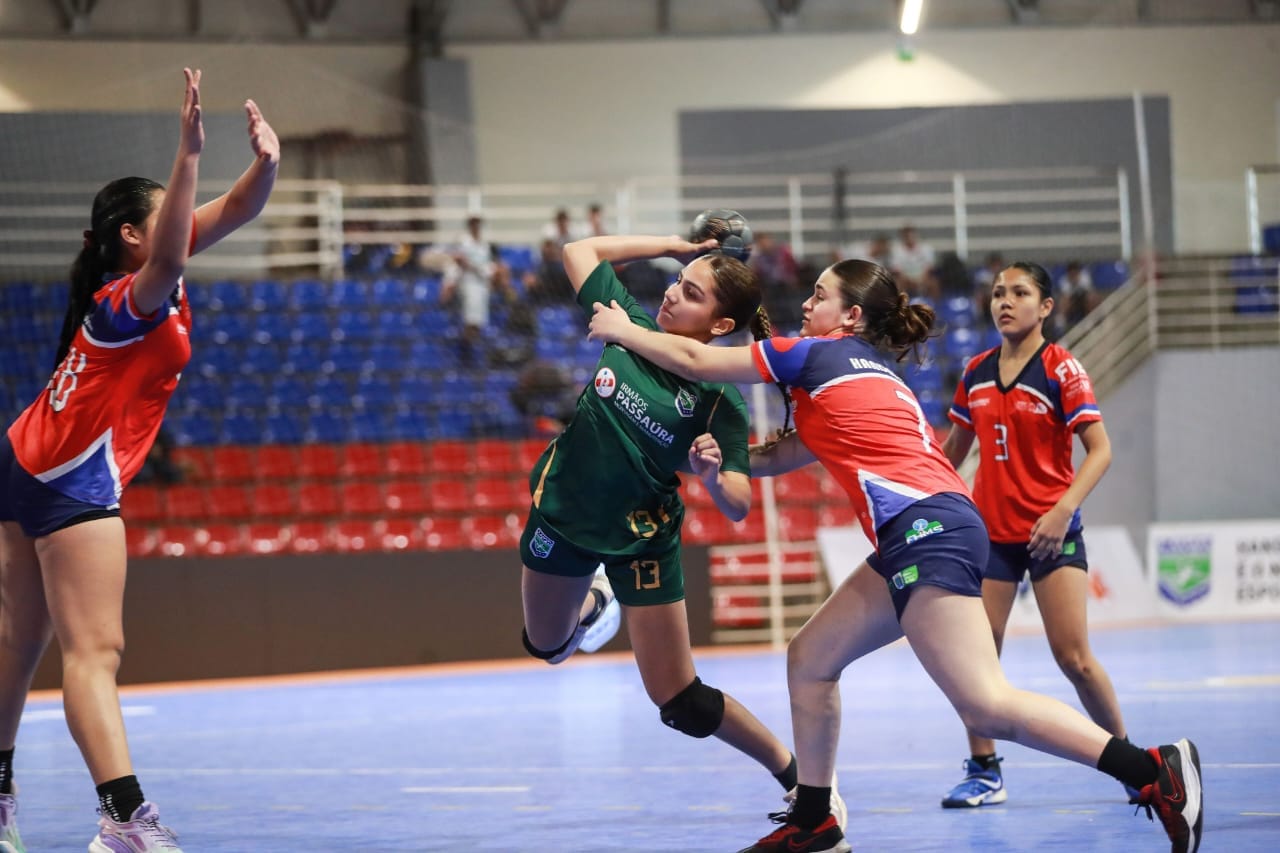 Jovem promessa do handebol de Paranaguá se destaca no cenário nacional 1 capa 3