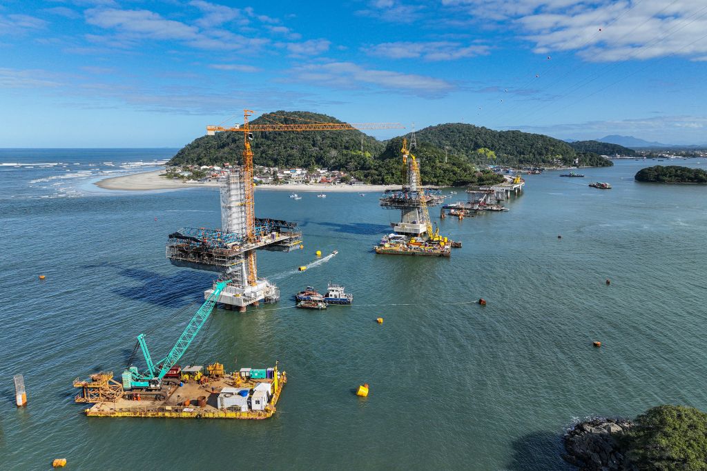Ponte de Guaratuba atinge 70% de execução com avanços nos acessos viários 3 Foto: Arnaldo Neto/AEN