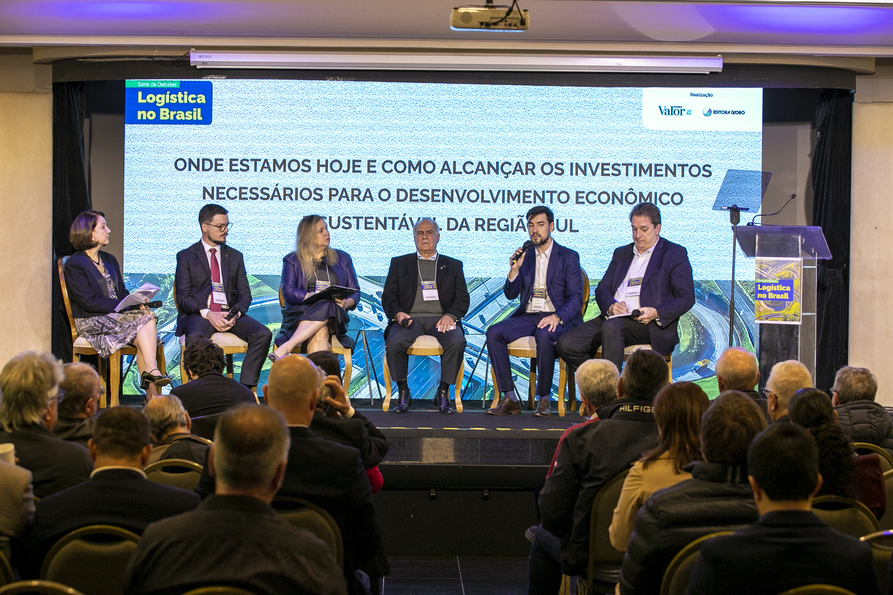 Foto: Claudio Neves/Gcom Portos do Paraná