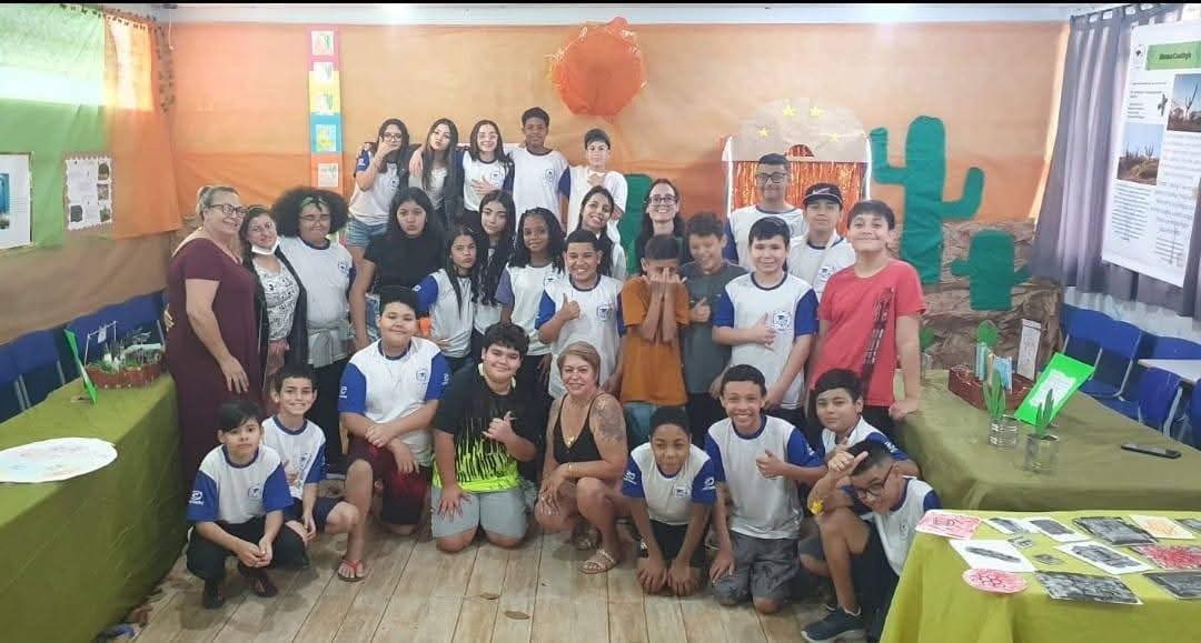 Colégio Bento Munhoz da Rocha Neto realiza XI ExpoBento com foco em ciência, tecnologia e cultura local 1 01 9