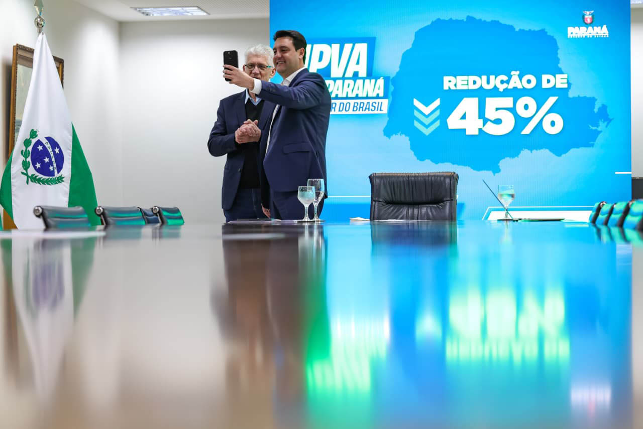 Governo envia à Assembleia projeto de lei para tornar IPVA do Paraná o mais barato do Brasil 1 Medida beneficia cerca de 3,4 milhões de proprietários de veículos entre automóveis, caminhonetes e motocicletas acima de 170 cilindradas (Foto: Jonathan Campos/AEN)