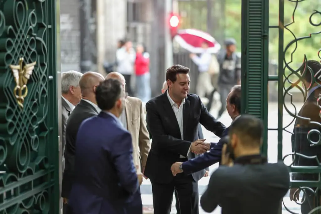 Ratinho Junior apresenta crescimento do PIB e criação de fundos na Associação Comercial de São Paulo 2 2 ratinho jr