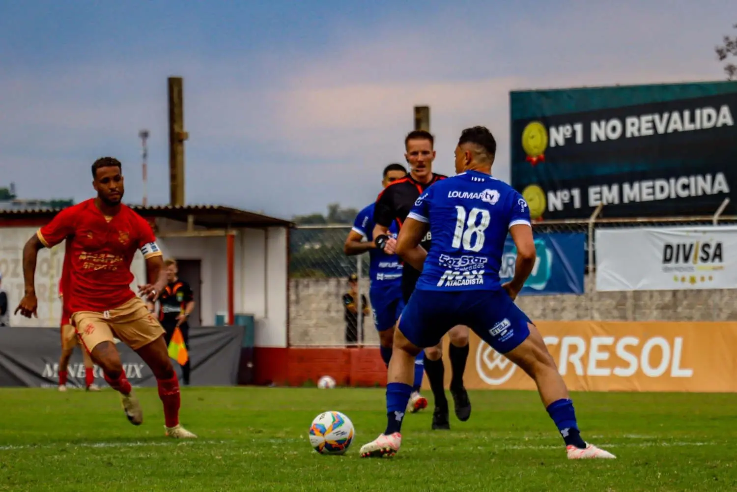 Rio Branco empata em 1x1 com o Foz do Iguaçu na estreia da Taça FPF 1 Em um duelo de muito equilíbrio, a partida terminou com o placar empatado em 1 a 1 (Foto: Franz Fleischfresser / Foz do Iguaçu)