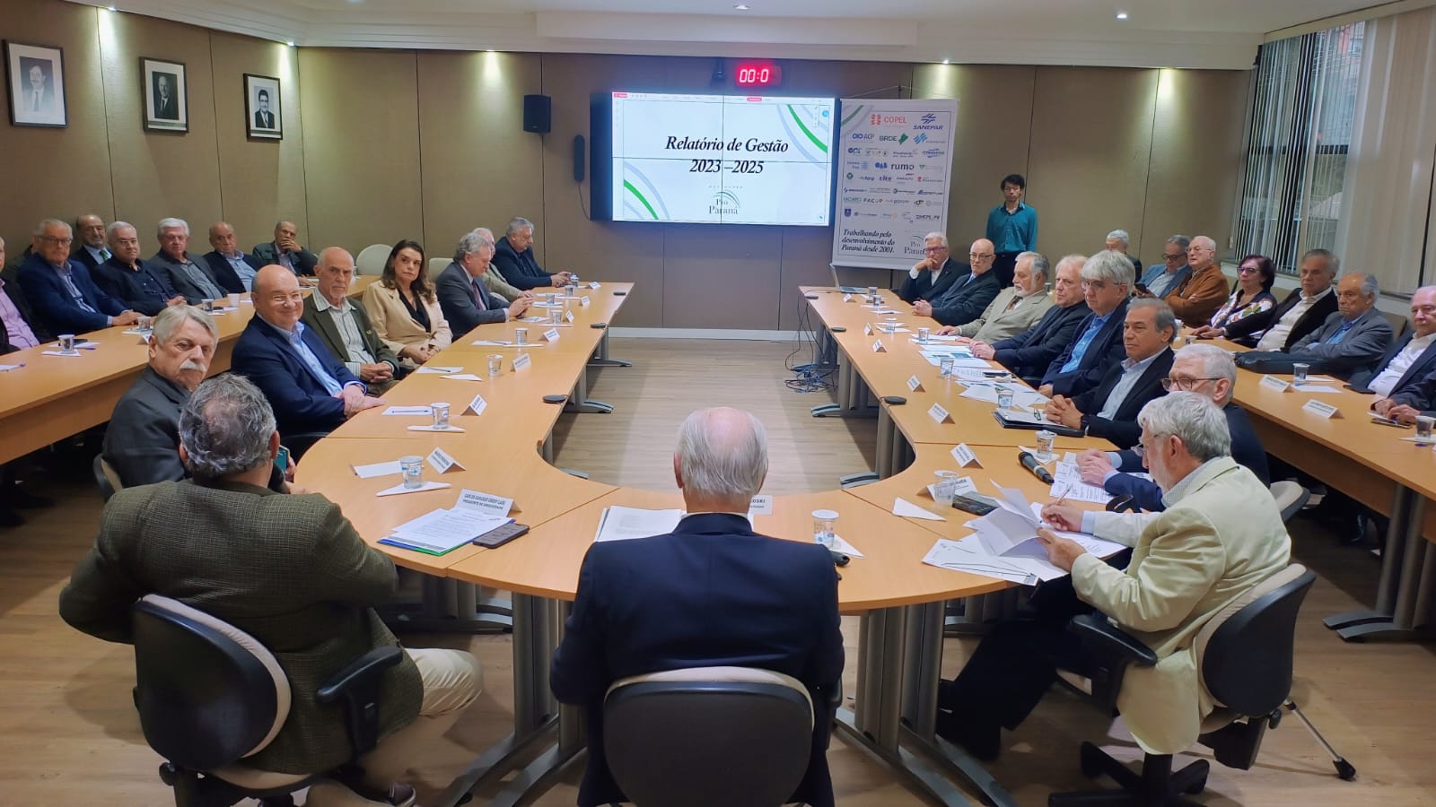 Na assembleia também foi realizada a prestação de contas do MPP (Foto: Folha do Litoral News)