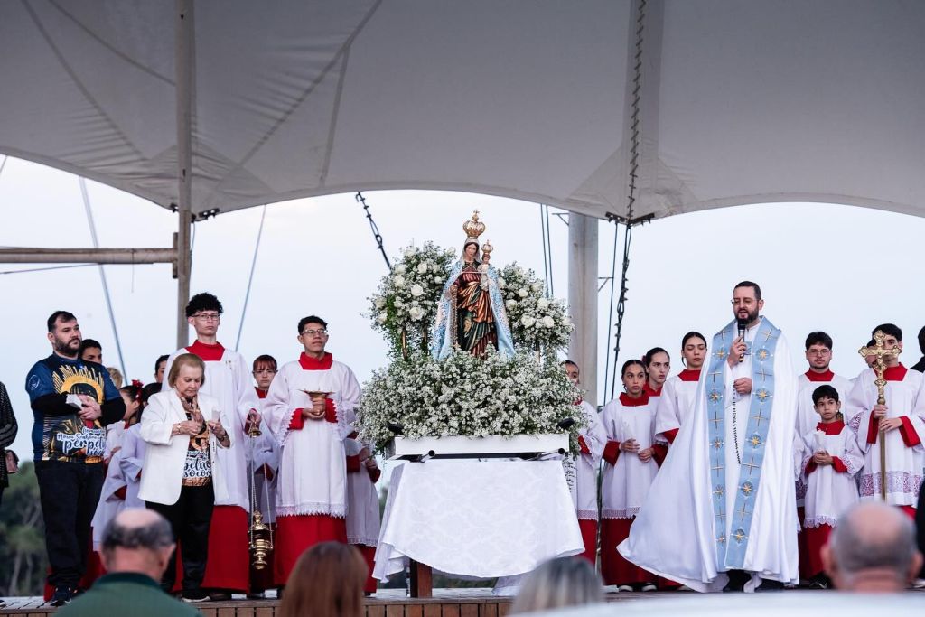 Festa em louvor à Nossa Senhora do Rosário prossegue em Paranaguá 3 FOTO 3 9