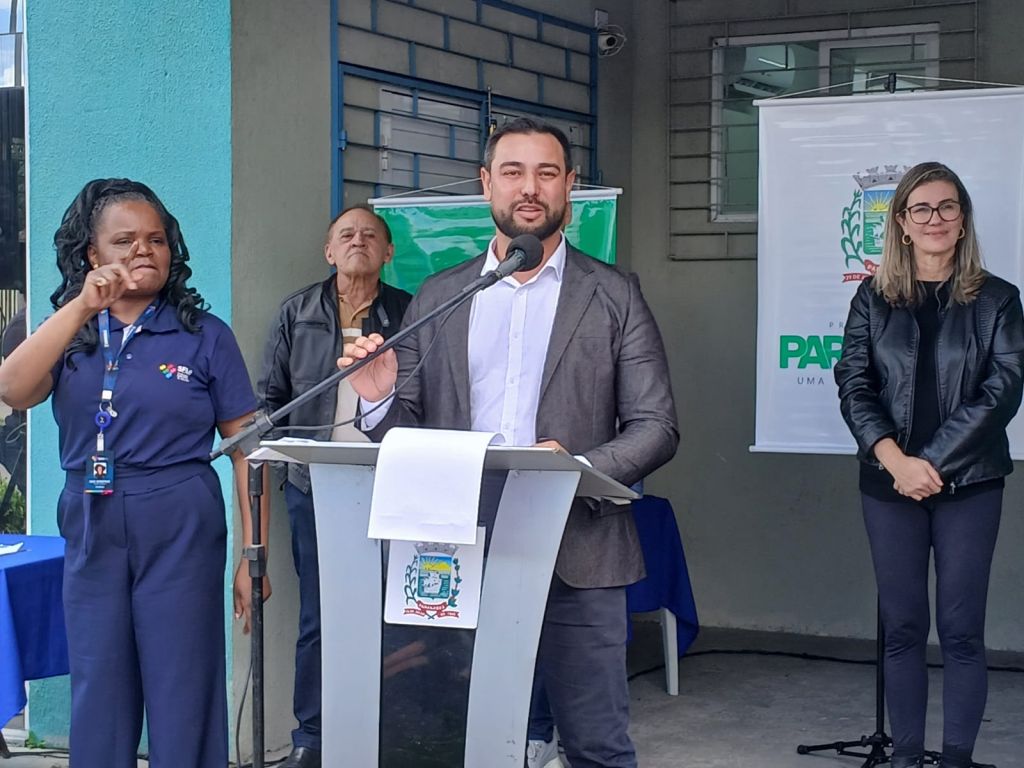 O vereador de Paranaguá, Hallesson Stieglitz, representou a Câmara Municipal na ocasião e  destacou que o CAPSi chega ao município para somar forças e oferecer atendimento especializado a crianças e adolescentes de até 18 anos (Foto: Folha do Litoral News)
