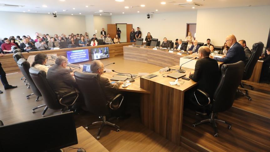 Reunião foi realizada na manhã desta terça-feira (30), no Auditório Legislativo (Créditos: Valdir Amaral/Alep)