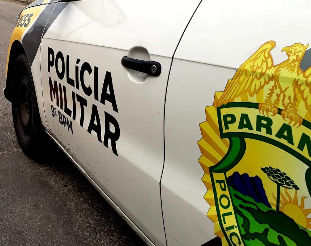 Casal é preso pela PM após furto em residência em Pontal do Paraná 1 PM prende casal apos furto em residencia em Pontal do Parana