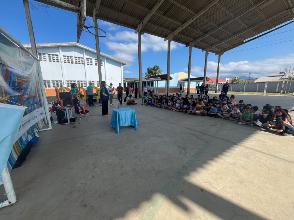 Projeto Iguapé, da Paranaguá Saneamento, levará educação ambiental a 15 escolas públicas da cidade 4 WhatsApp Image 2025 09 16 at 15.55.43 1