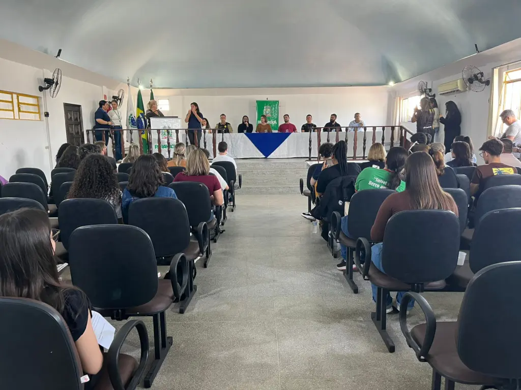 Eleição e recomposição do novo Conselho Municipal de Juventude acontece em Paranaguá 8 WhatsApp Image 2025 09 22 at 14.50.46 1