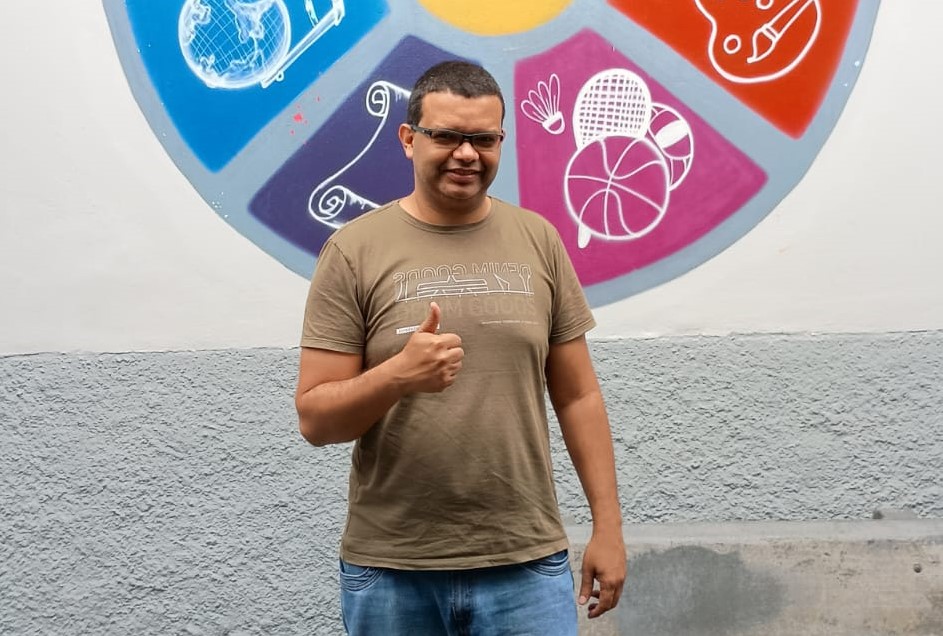 Colégio Bento Munhoz da Rocha Neto realiza XI ExpoBento com foco em ciência, tecnologia e cultura local 2 everton