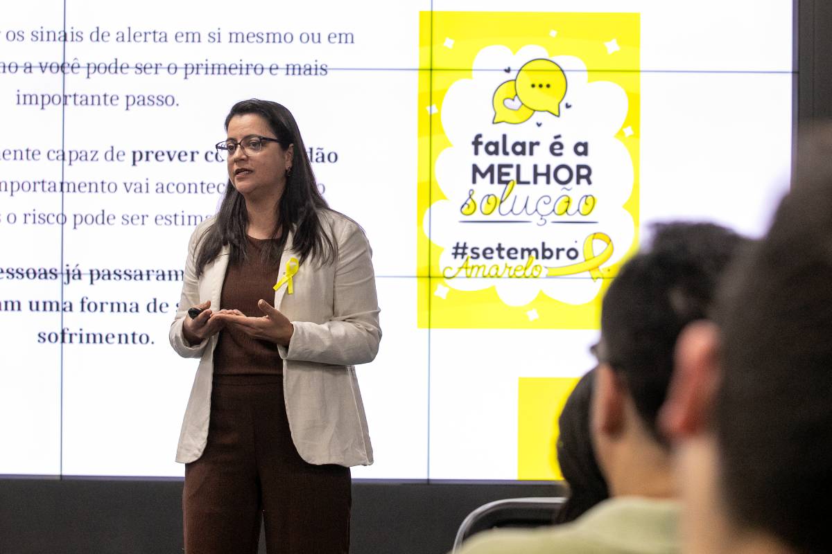 Setembro Amarelo na Portos do Paraná mostra como detectar sinais de alerta entre colegas de trabalho 1 Um levantamento da Escola Nacional de Saúde Pública (ENSP) da Fundação Oswaldo Cruz (Fiocruz) aponta que a probabilidade de suicídio entre adolescentes no Brasil é maior do que em outras faixas etárias (Foto: Claudio Neves/Portos do Paraná)