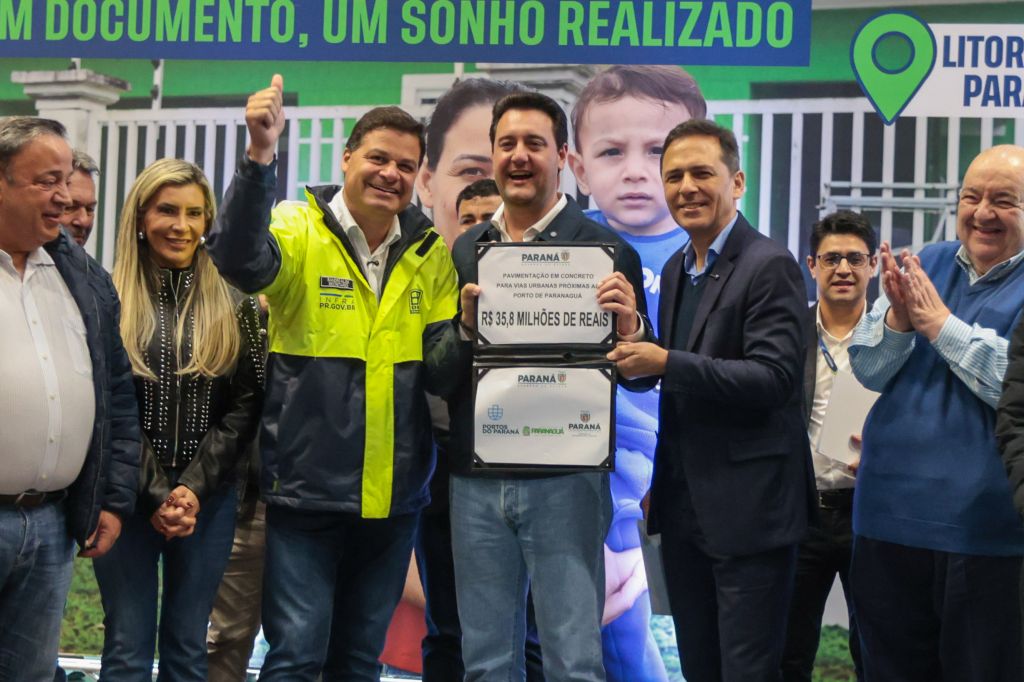 Governador anuncia pavimentação em concreto de 15 ruas próximas ao Porto de Paranaguá 2 1gov rodovias paranagua1