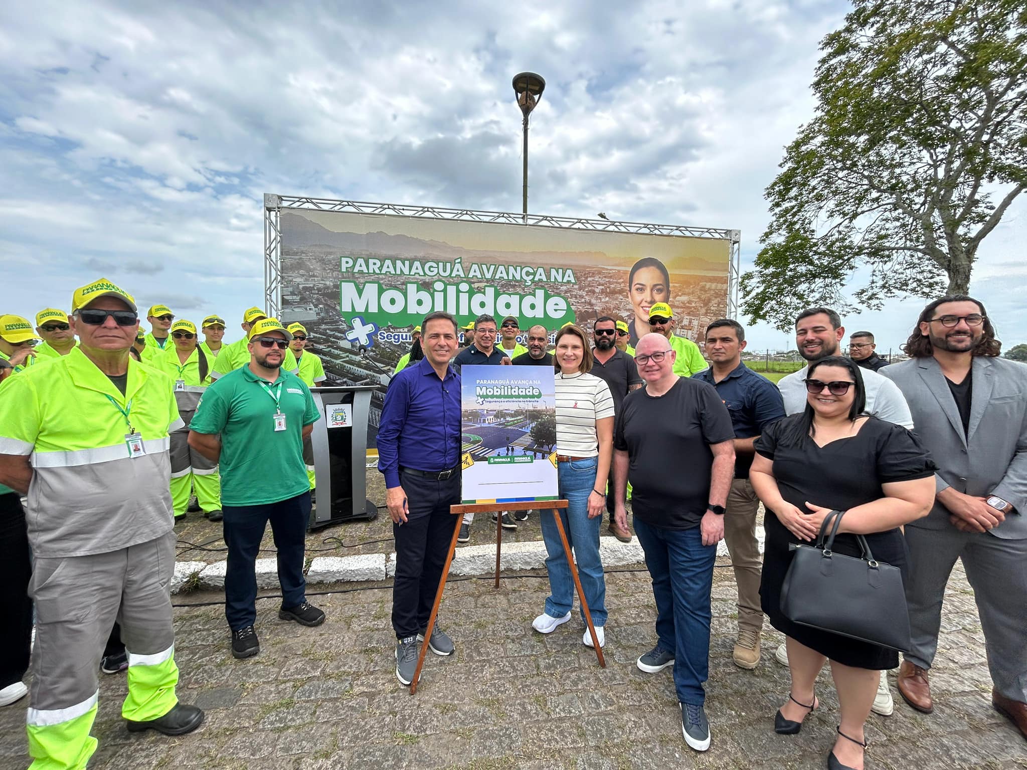 Programa "Paranaguá Mobilidade" é lançado oficialmente pelo prefeito Adriano Ramos 1 O novo sistema é operado pelo Consórcio Engex Arts, empresa especializada em engenharia, planejamento e execução de obras voltadas à mobilidade urbana (Foto: Silvia Costa/Prefeitura de Paranaguá)