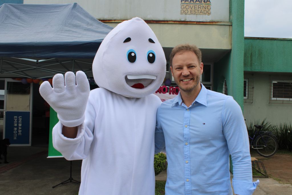  “Vacina boa é aquela que é aplicada no braço. Portanto, dirijam-se às UBS´s, atualizem a sua carteira de vacinação e proteja a sua família”, salientou o secretário da Semsa, Daniel Fangueiro (Foto: Folha do Litoral News)