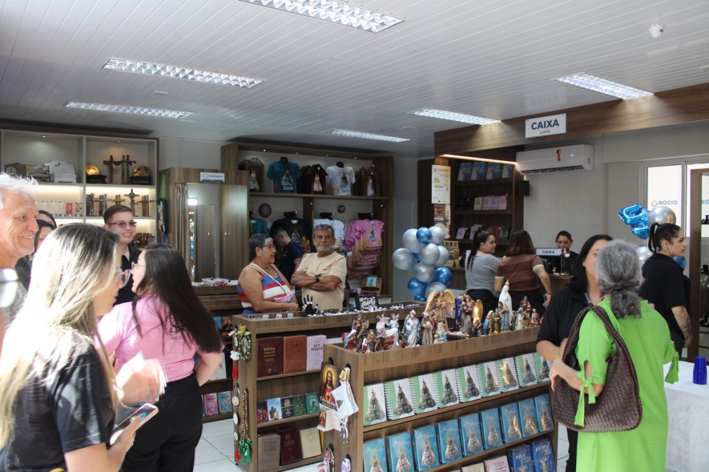 Com crescimento e fé, Loja do Rocio celebra seu aniversário de cinco anos em Paranaguá 4 4arocio