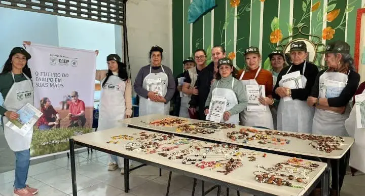 O curso é realizado em parceria com o Serviço Nacional de Aprendizagem Rural do Paraná (Senar-PR) e a Casa Elfrida Lobo (Foto: Divulgação/Provopar Paranaguá)