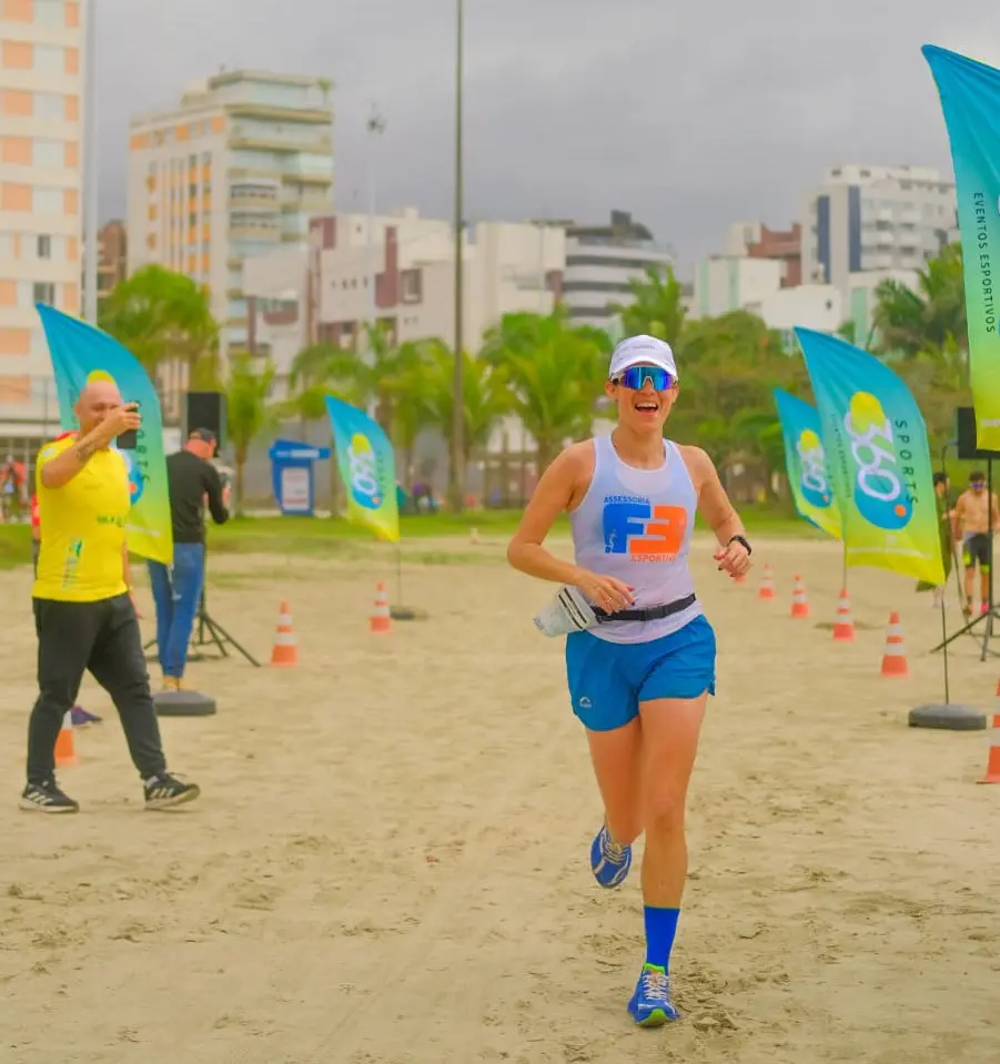 Ultramaratonista de Paranaguá conquista bicampeonato na prova “Ultra Praias Paraná 2025” 3 FOTO 2