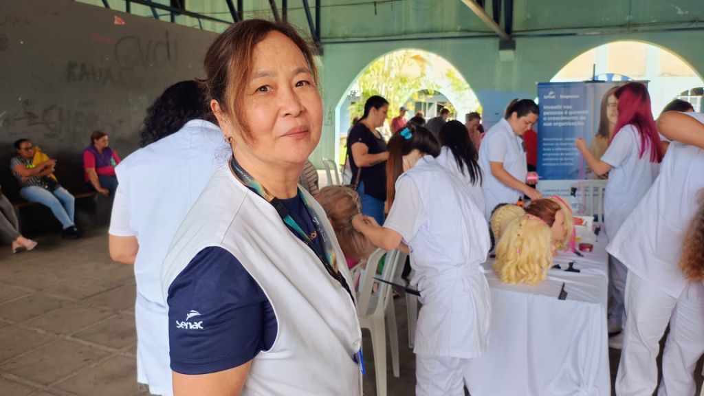 Mulheres vivem dia de autocuidado e valorização no Terminal Urbano de Paranaguá 3 Foto 3 11
