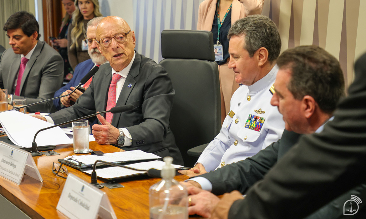 Senado instala Frente Parlamentar para impulsionar Economia do Mar no Brasil 1 IMG 20251011 WA0033