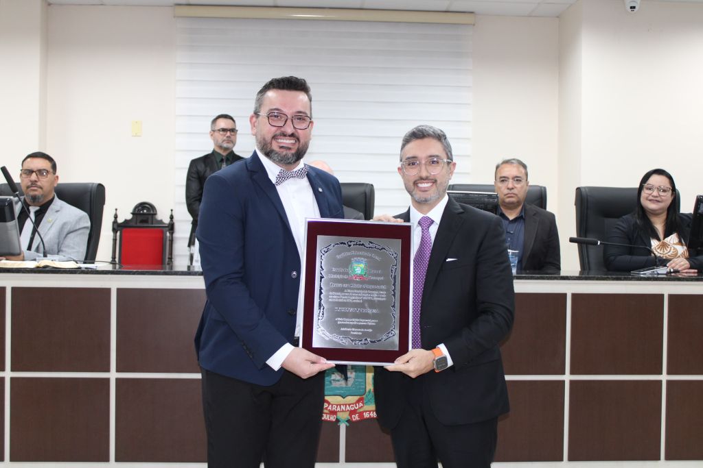 Portos do Paraná recebe título de Honra ao Mérito Empresarial da Câmara de Paranaguá 6 IMG 0559 1