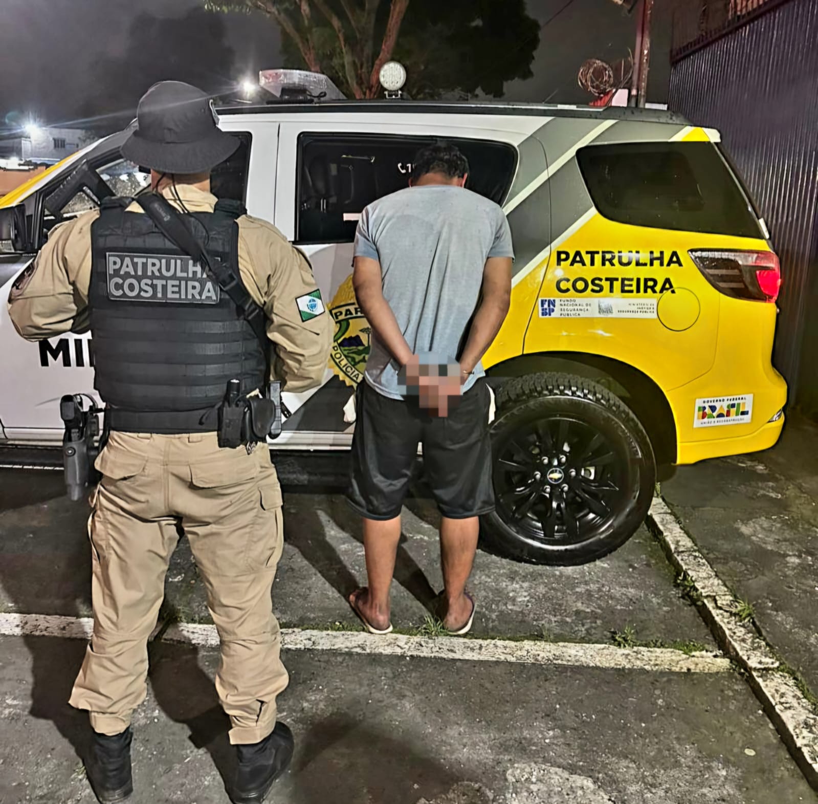 A abordagem aconteceu nas proximidades do terminal urbano