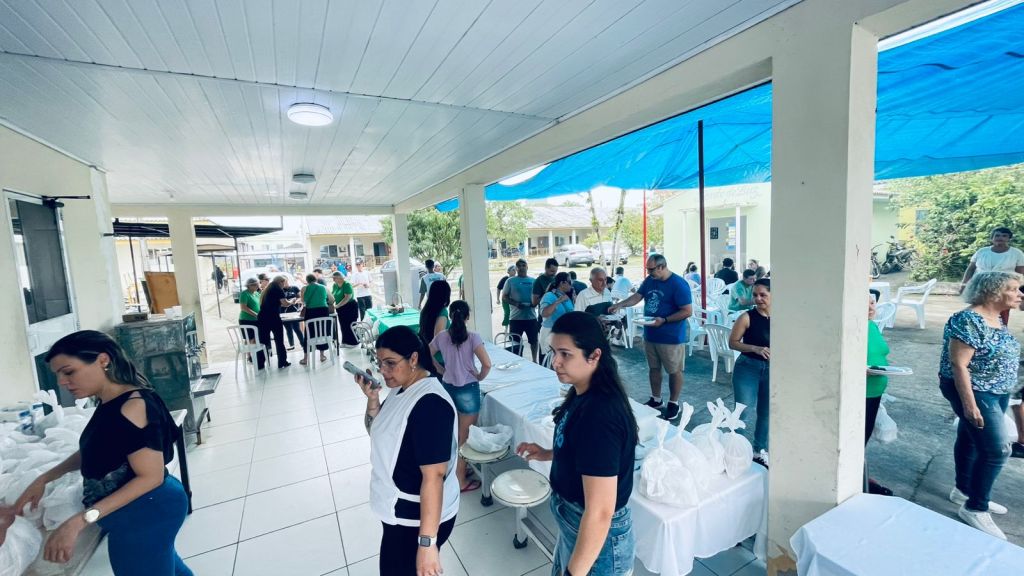 Lar dos Idosos Perseverança realiza terceira edição do “Sabadou com Churrascada” 3 WhatsApp Image 2025 10 20 at 13.56.34 1