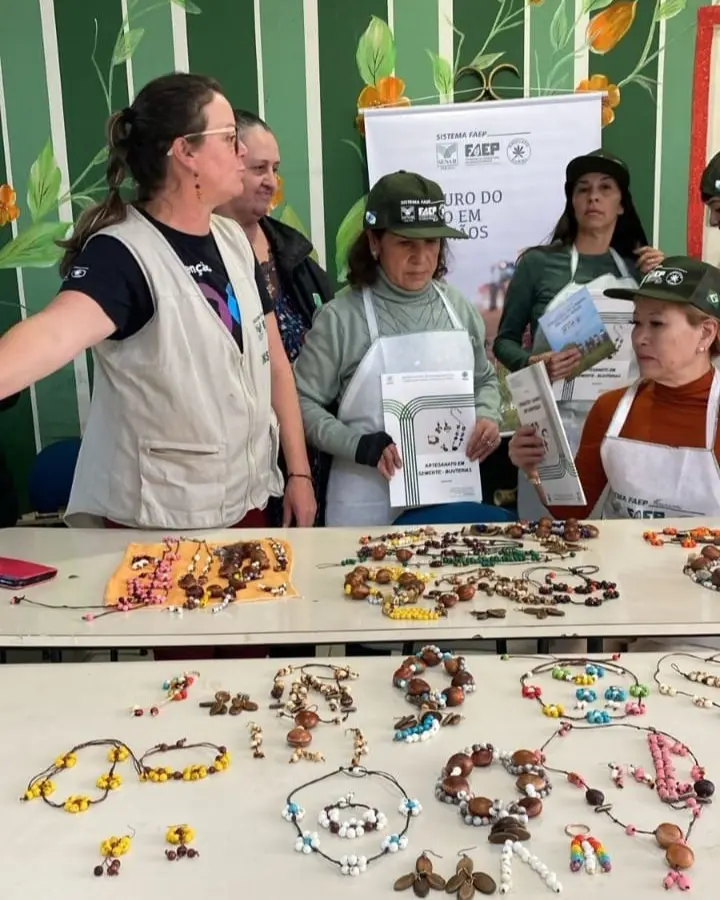 Provopar Paranaguá está com as inscrições abertas para o curso gratuito de biojoias 3 WhatsApp Image 2025 10 29 at 18.14.37 1