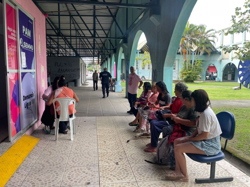 Brechó Solidário apoia famílias em situação de vulnerabilidade social em Paranaguá 3 WhatsApp Image 2025 10 30 at 13.59.47 1