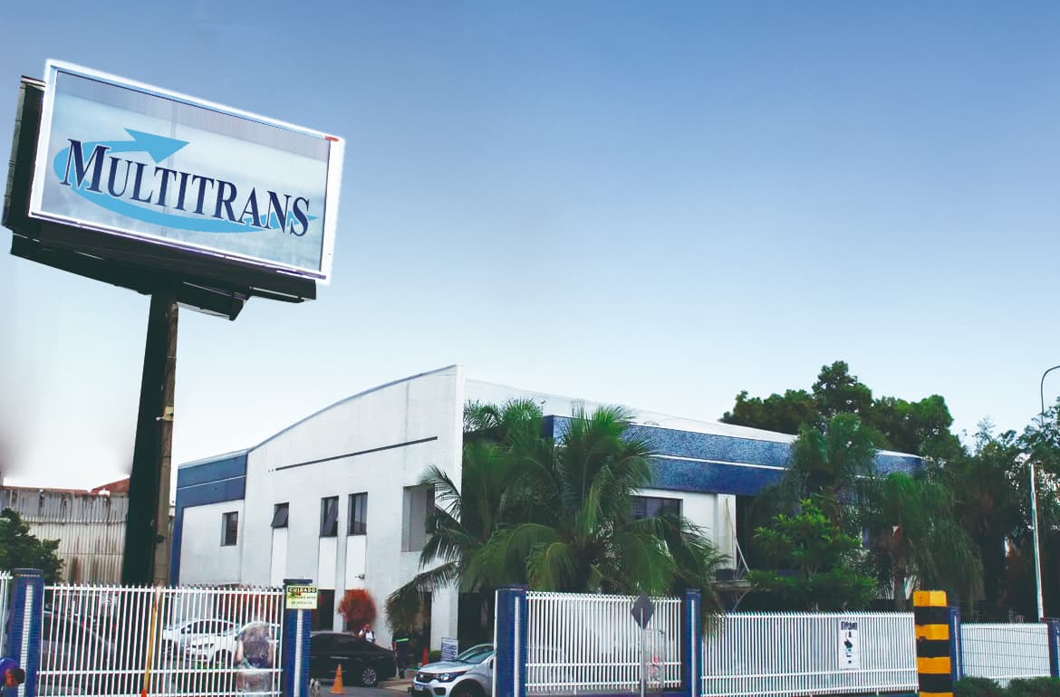 foto montagem Multitrans