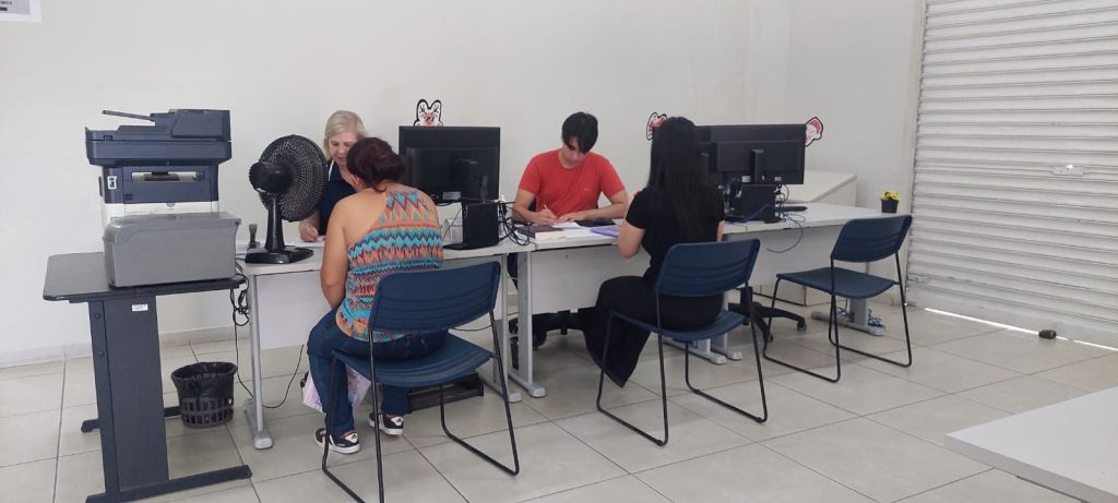 Prefeito Adriano Ramos participa do 9.º Feirão de Empregos na Agência do Trabalhador 3 2 1