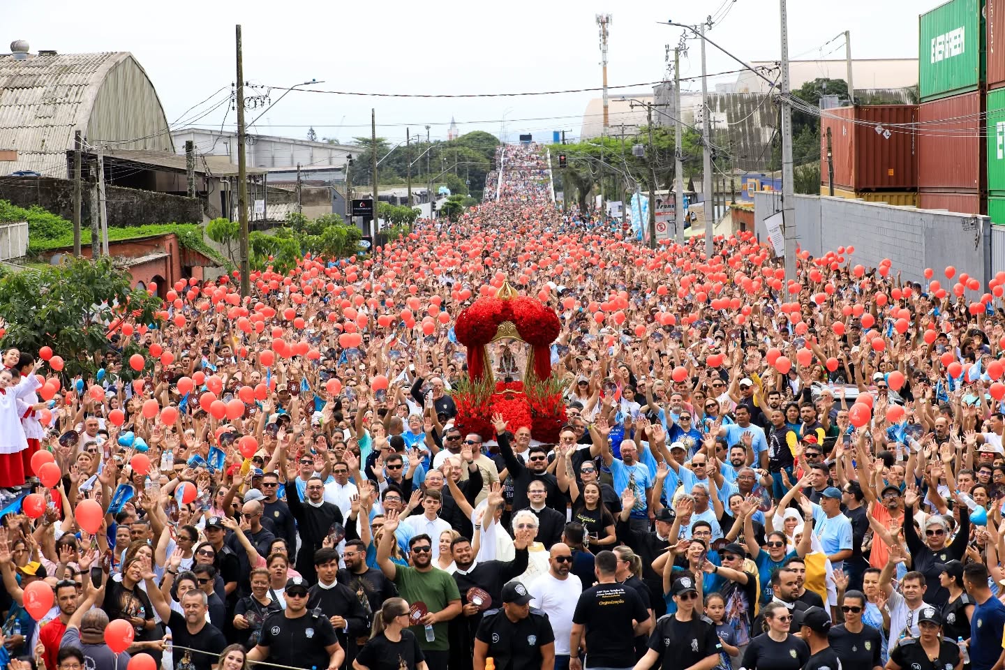 Procissões, missas e shows marcaram a 212ª Festa do Rocio em Paranaguá