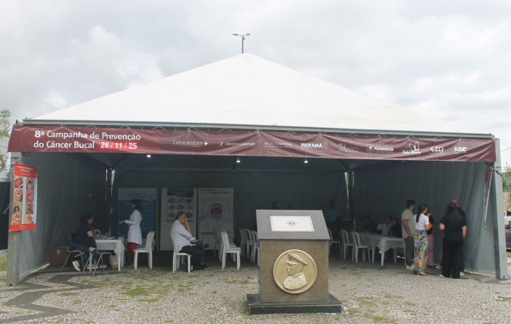 Prefeitura e Erasto Gaertner realizam campanha contra o câncer bucal em Paranaguá 3 IMG 1519