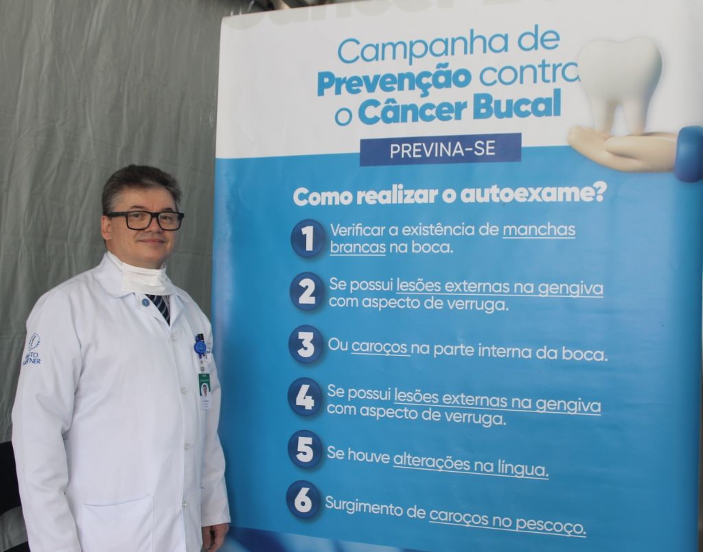 Prefeitura e Erasto Gaertner realizam campanha contra o câncer bucal em Paranaguá 2 campanha contra câncer bucal