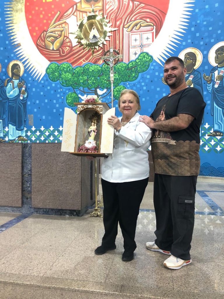 Generations united by devotion