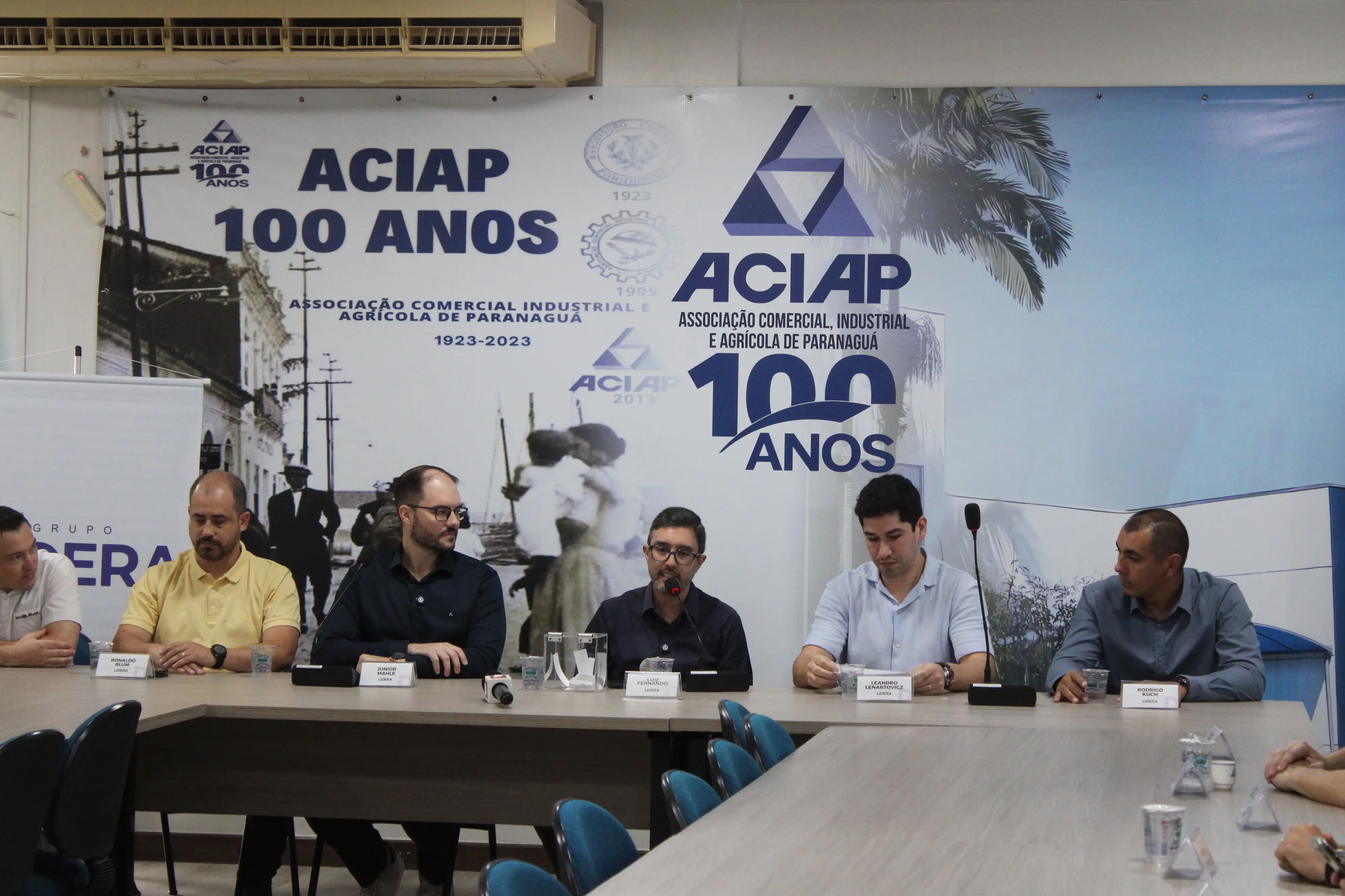 Grupo Lidera recebe diretor-presidente da Portos do Paraná no último encontro do ano na Aciap 1 Grupo Lidera reúne empresários de vários segmentos de Paranaguá (Foto: Folha do Litoral News)