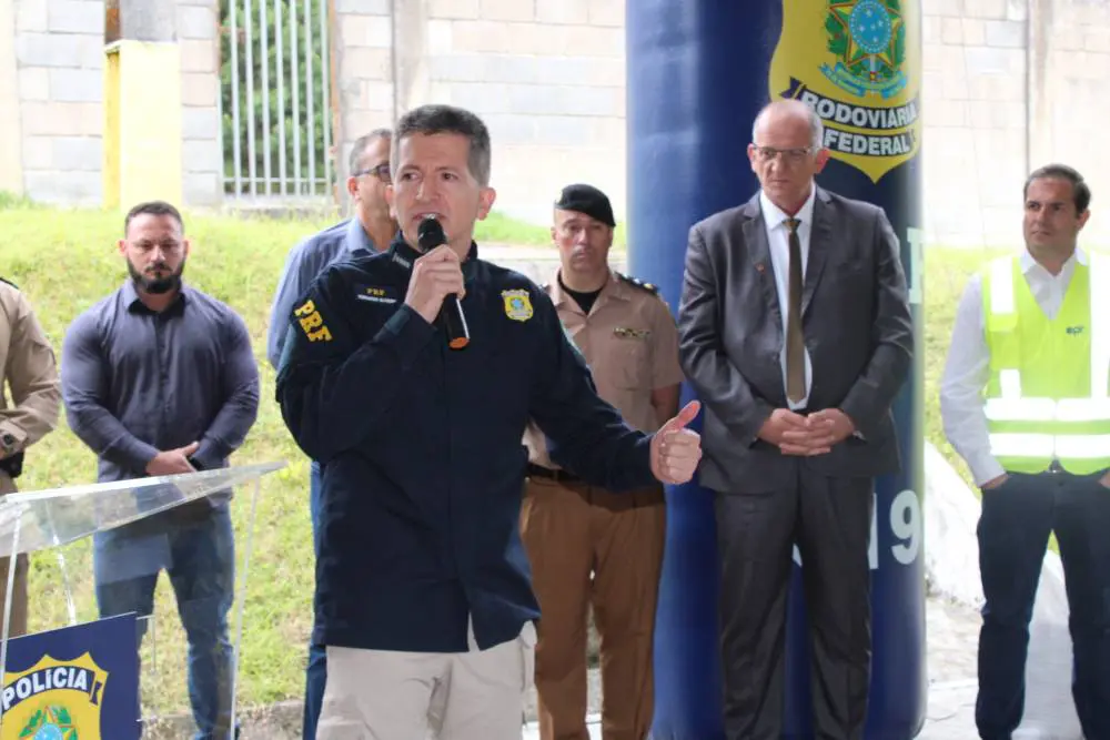 Com expectativa de alto fluxo na temporada, operações Verão e Rodovida reforçam segurança nas rodovias do litoral do Paraná 3 Foto 3 super EPR 1