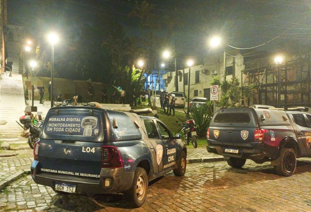 OPERAÇÃO PRAÇA MAIS SEGURA: GCM reforça ações em logradouros públicos de Paranaguá 3 WhatsApp Image 2025 12 16 at 14.55.59 2