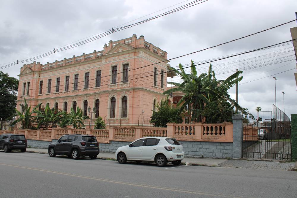 Procura por matrículas na rede estadual deve aumentar a partir de quinta-feira no Litoral