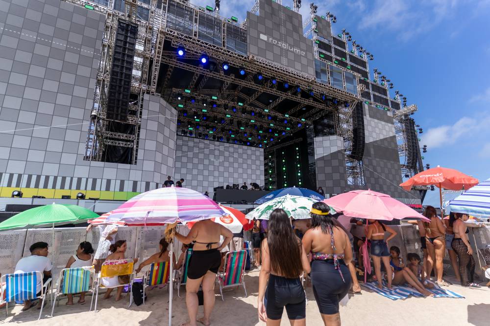 Espera desde as 4h da manhã: fãs já aguardam DJ Alok no palco do Verão Maior Paraná 3 dsc09989 1